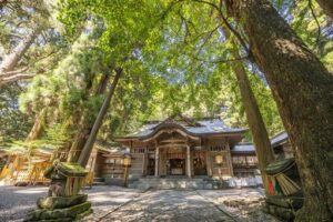 社殿とは何？神社の主要な建物は？神社にある建物には何がある？ | Lovely-さちブロ